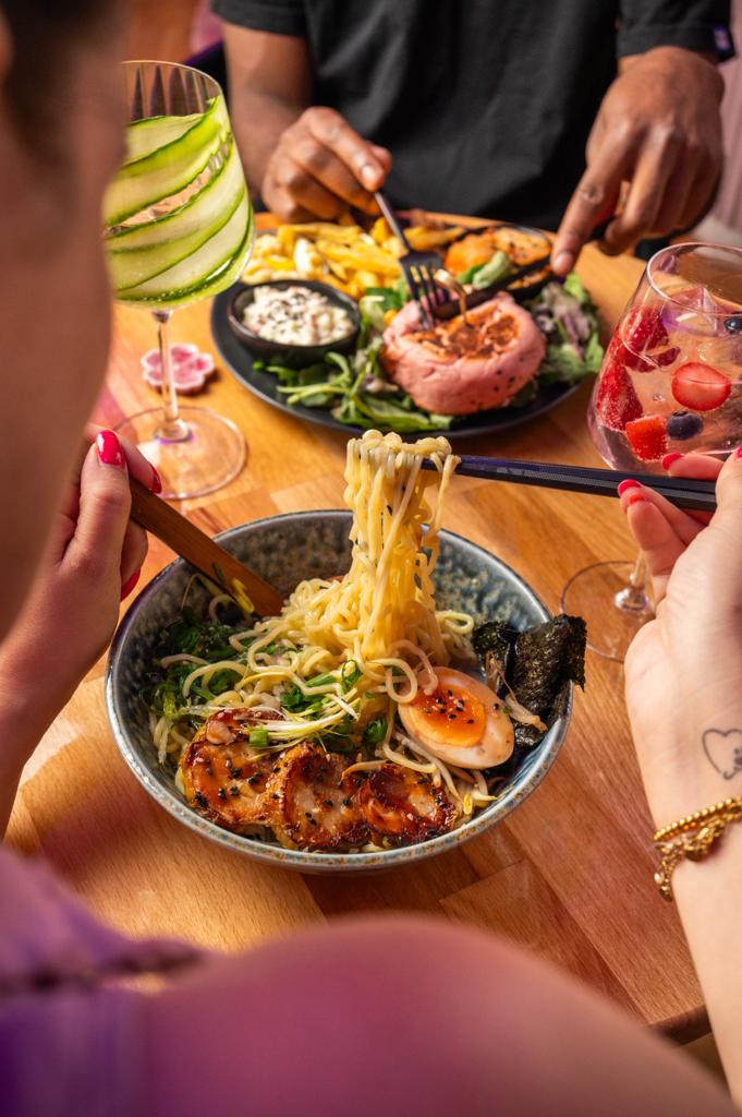 Top Spots in Köln mit den besten Ramen | Mr. Köln | Foto: Hambaga Top Spots in Köln mit den besten Ramen | Mr. Köln | Foto: Hambaga