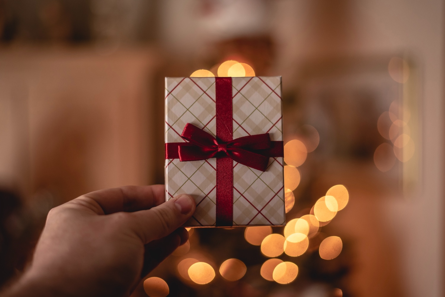 Top Läden für Weihnachtsgeschenke in Köln | Mr. Köln | Foto: Unsplash Top Läden für Weihnachtsgeschenke in Köln | Mr. Köln | Foto: Unsplash